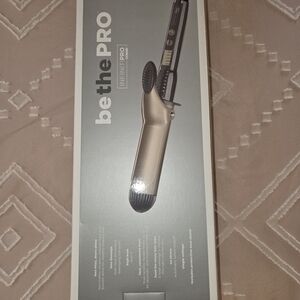 Conair InfinitiPRO Curling Iron - Black and Silver